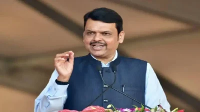 शेतकऱ्यांना गुडन्यूज! राज्यात ‘मुख्यमंत्री बळीराजा पाणंद रस्ते’ योजना, शेतापर्यंतचा प्रवास होणार सुक Devendra fadanvis | ना बीड ना नागपूर? कोणत्या जिल्ह्याचं पालकमंत्रीपद हवं? ; फडणवीसांनी स्पष्टच सांगितलं