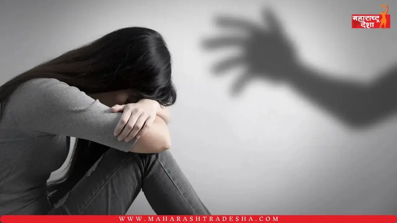 Pune Crime News: School Peon Arrested For Recording Videos of Girl Students in Changing Room