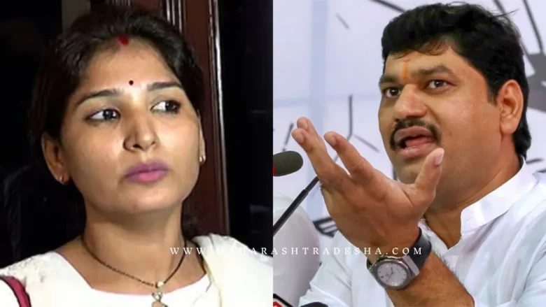 Karuna Munde will give evidence to Devendra Fadnavis against Dhananjay Munde