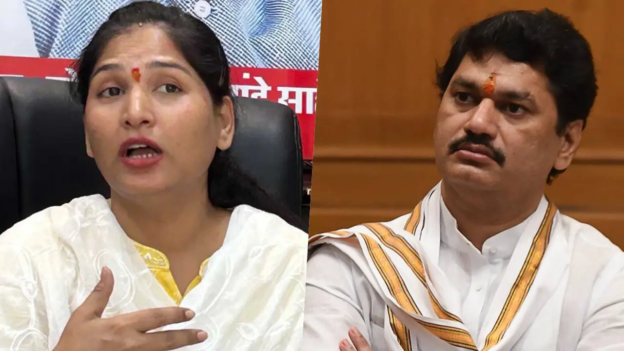 Karuna Munde has said that Dhananjay Munde was going to make a deal of Rs 20 crore and give money to whoever married her.