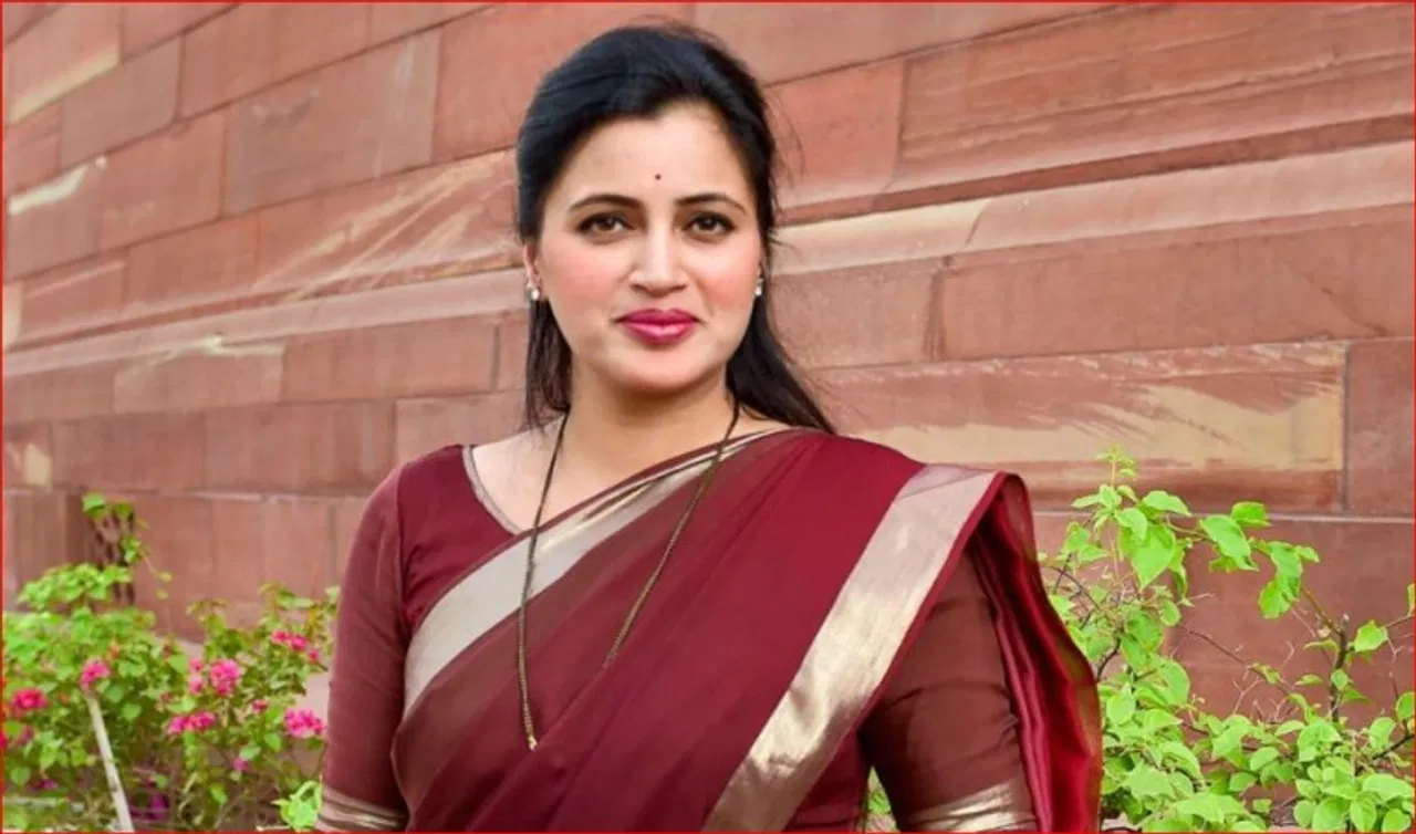 After the Pahalgam terror attack, BJP leader Navneet Rana reignited the Hindutva debate, asserting strong sentiments against Pakistan while praising PM Modi’s leadership and India’s unity.