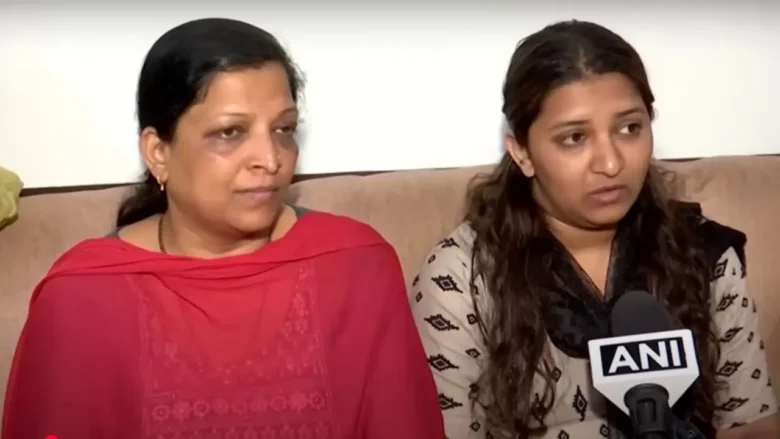 Santosh Jagdale Wife Appeals to Politicians: “Please Don’t Play with Our Pain”