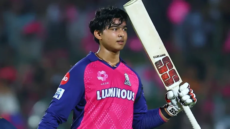 Vaibhav Suryavanshi IPL Century Earns Praise from Sachin Tendulkar, Yuvraj Singh, Shami, and Yusuf Pathan ॰ Vaibhav Suryawanshi
