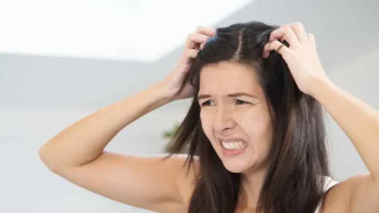 Want to get rid of itchy scalp in summer? Use these 6 green leaves, you will get instant relief