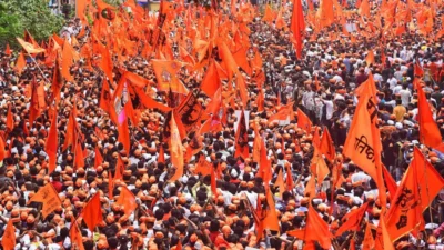 मराठा आरक्षणप्रकरणी सुप्रीम कोर्टाचा महत्त्वपूर्ण आदेश; नवीन खंडपीठ स्थापन करून जलद सुनावणीचे आदेश Supreme court directs bombay high court to form a new bench for speedy hearing on maratha reservation petitions.