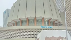 Activists protested at vidhan bhavan demanding farmer loan waiver,