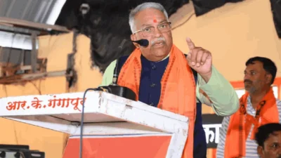 'पैसे वाटताना सापडला तर तिथेच बदडून काढीन'; खैरेंचा 'तो' इशारा अन् बावनकुळेंवर वैयक्तिक वार! Chandrakant khaire threatens to beat up rivals distributing money; mocks bawankule as 'electric contractor'.