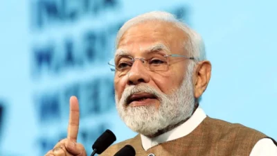 युद्धाच्या भडक्यात भारताची ताकद जगाला दिसणार! पंतप्रधान नरेंद्र मोदींचा मोठा दावा, काँग्रेसवर हल्लाबोल Pm modi interview: खासगी क्षेत्राला कानमंत्र! नफ्यापेक्षा 'या' गोष्टीवर द्या भर