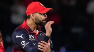 Virat kohli viral video teasing gujarat titans players during ipl match