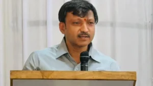 कोर्टाच्या निर्णयावर प्रश्नचिन्ह! ओमराजे निंबाळकर म्हणाले, “हा निकाल दुर्दैवी” ओमराजे निंबाळकर म्हणाले— “हा निकाल दुर्दैवी”