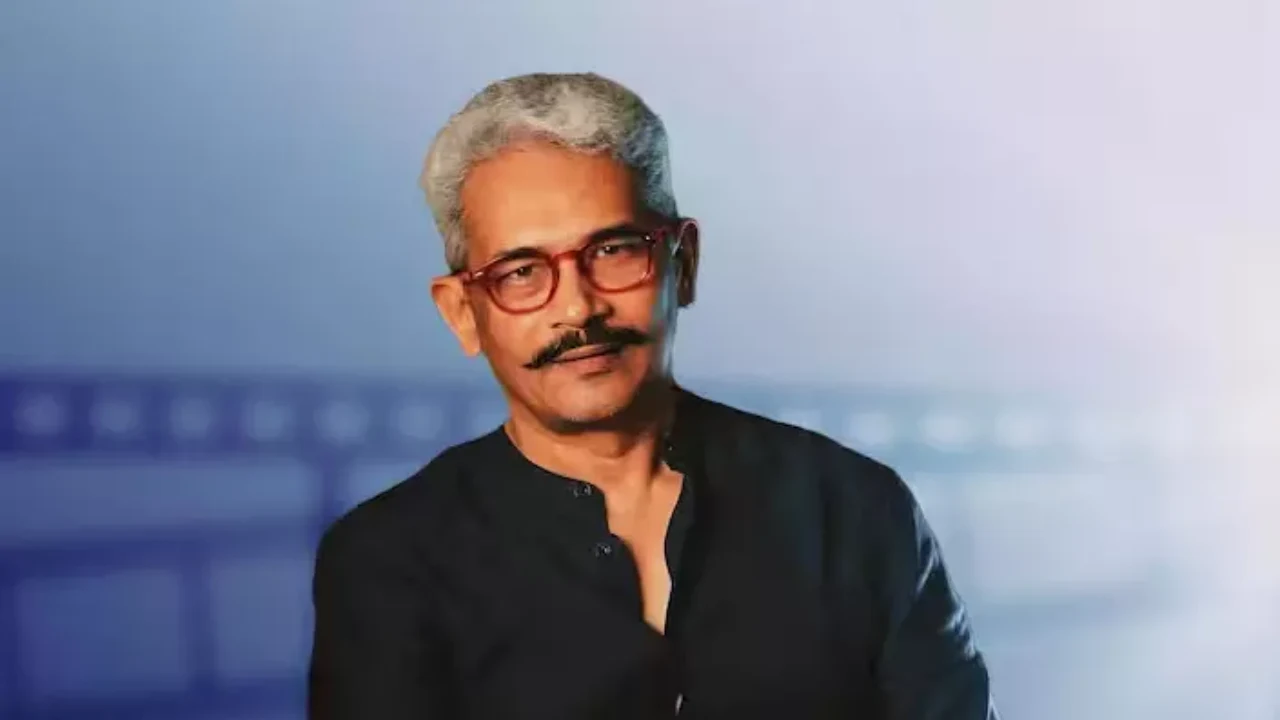 Atul Kulkarni Post - Actor Atul Kulkarni commenting on current situation