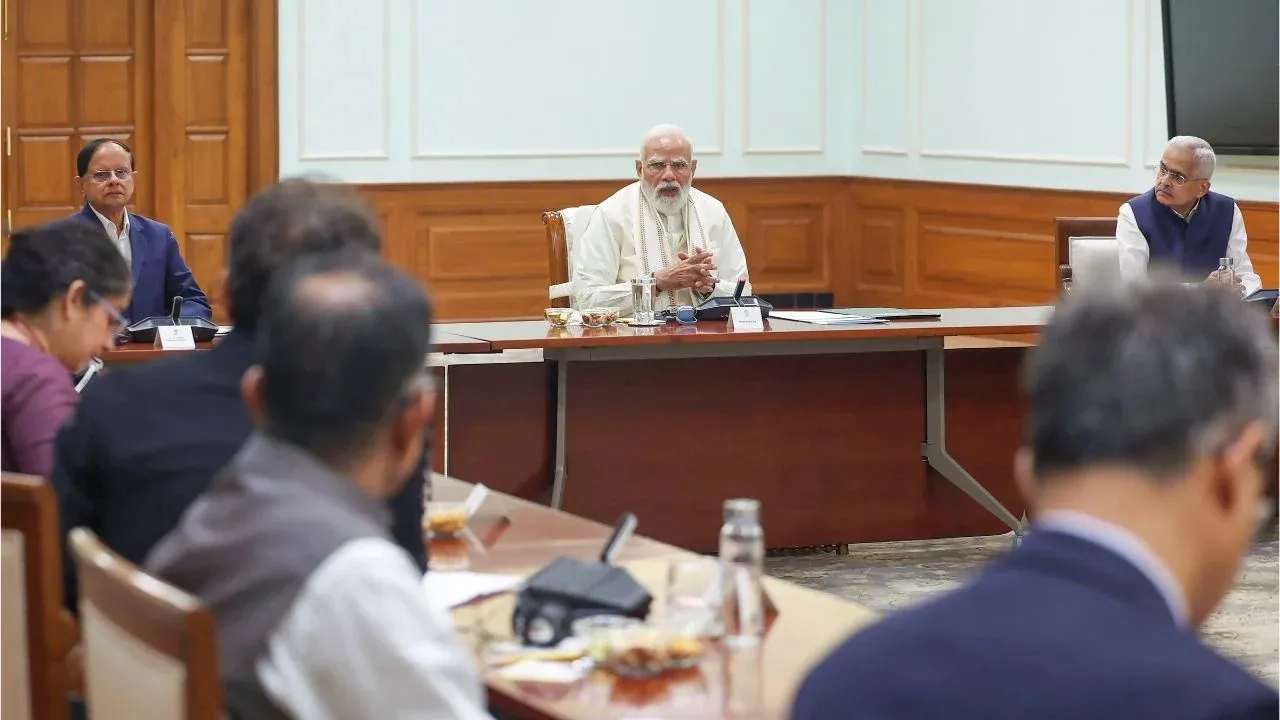 PM Modi Strait of Hormuz High Alert Meeting