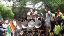 Prakash Raj CJP Protest giving speech from truck roof with constitution