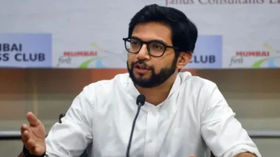 Aditya thackeray targets bjp over pune roads