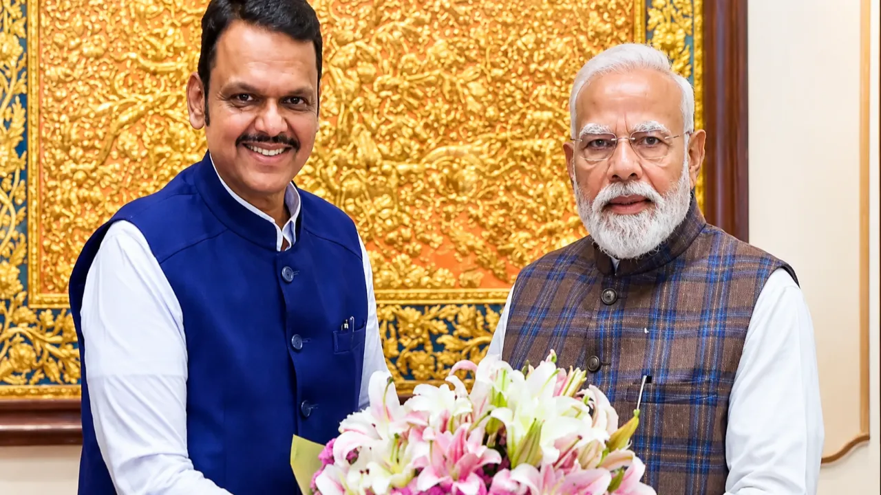 Devendra Fadnavis meets PM Modi