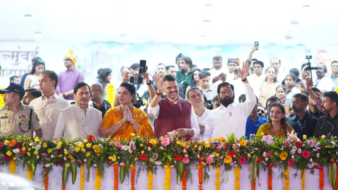 Devendra Fadnavis speaking to media at Girgaon Chowpatty