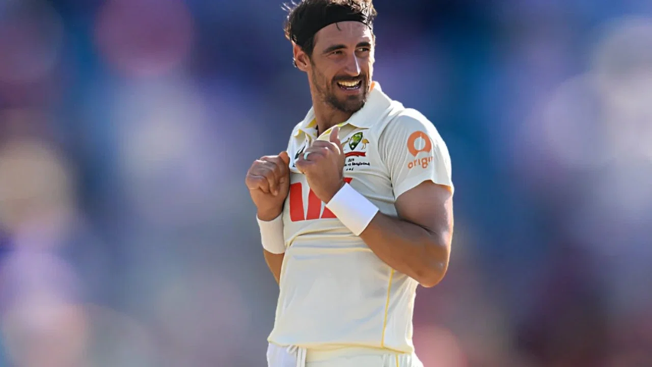 Mitchell Starc celebrating a wicket in Test cricket