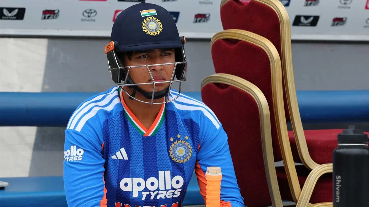 Vaibhav Sooryavanshi batting for Indian cricket team